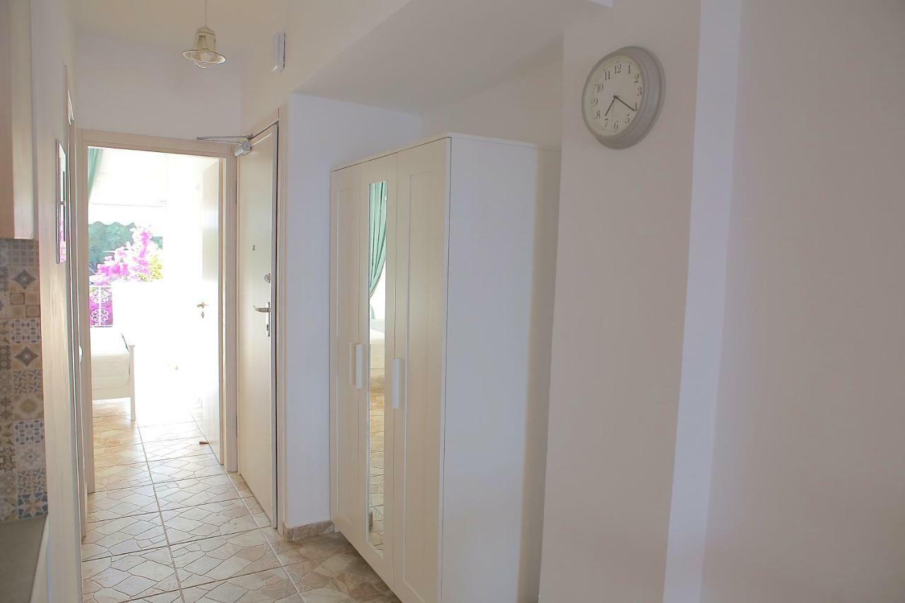 Mediterranean Sandy Beach Apartment โตโล ภายนอก รูปภาพ